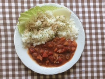 30.5.2017-jasminova-ryze--goody-foody-na-zelenine--salat.jpg